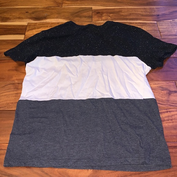 Urban Men’s T-shirt 🔥 2 for $20! 🔥 - Picture 2 of 3